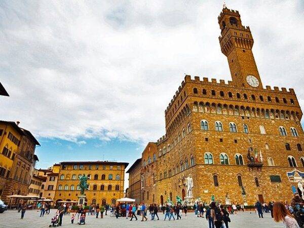 Florence: Palazzo Vecchio Tower Climb Skip-the-Line Ticket