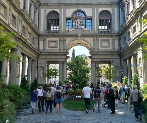 Uffizi Gallery Guided Tour in Florence with Fast-Pass Ticket