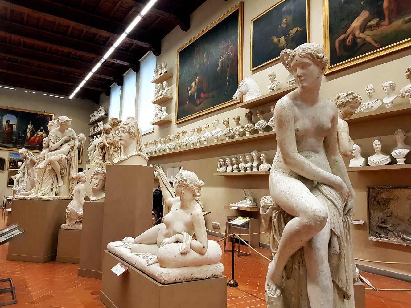 Florence Accademia Gallery Guided Tour to See David with Audio Guide - eutours