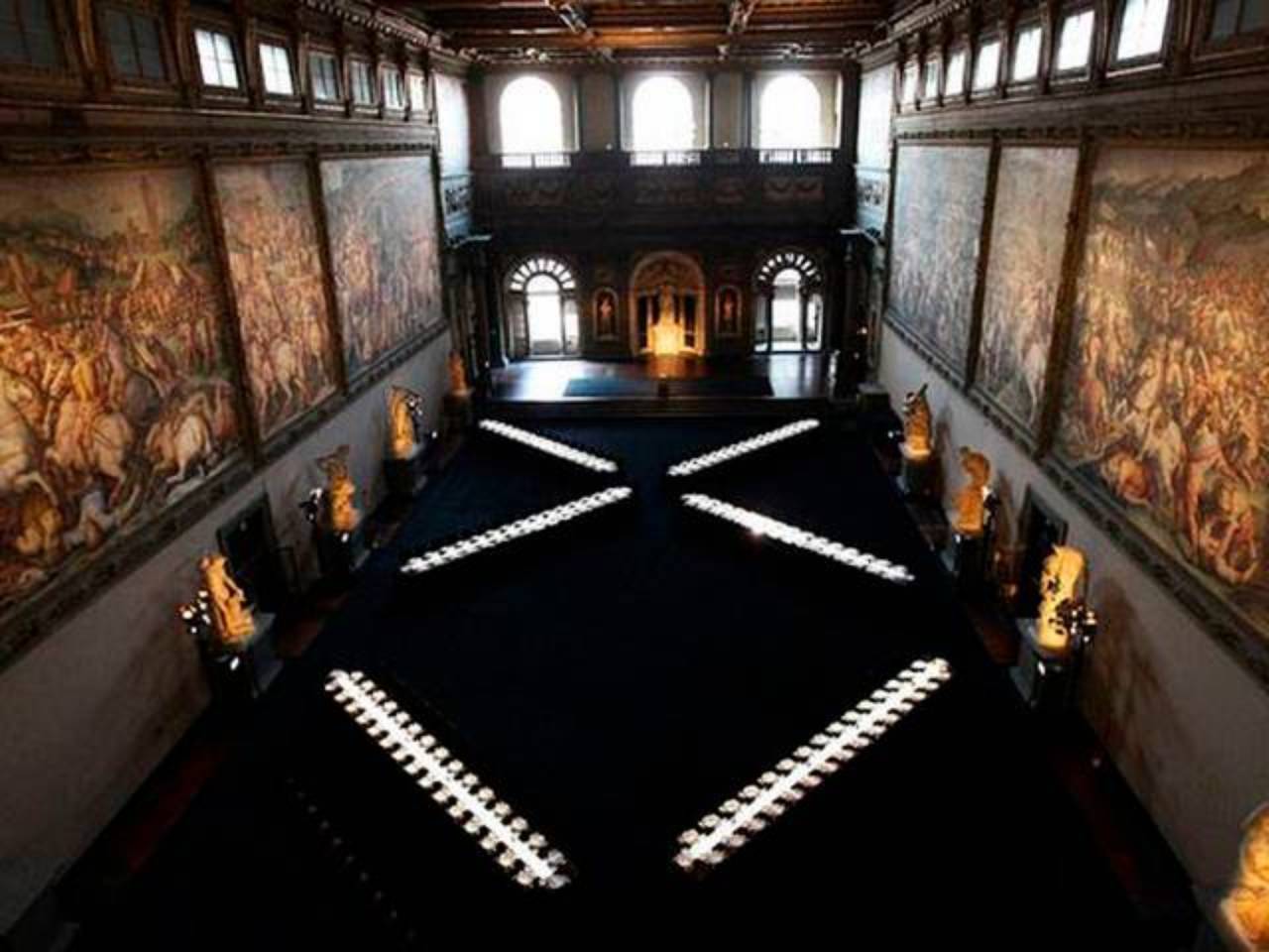 Florence: Palazzo Gucci Gucci Visions Admission Ticket - eutours